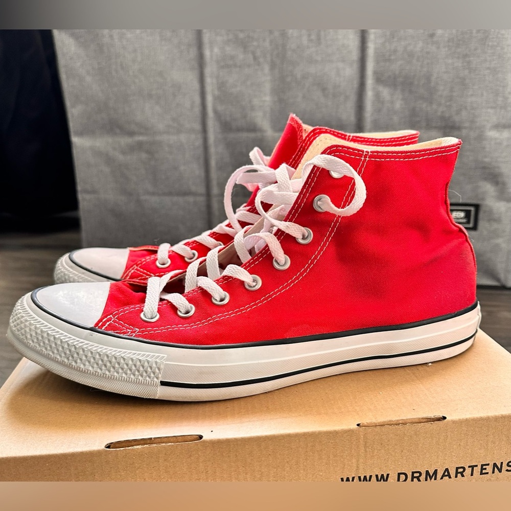 Converse high tops men’s 12 red